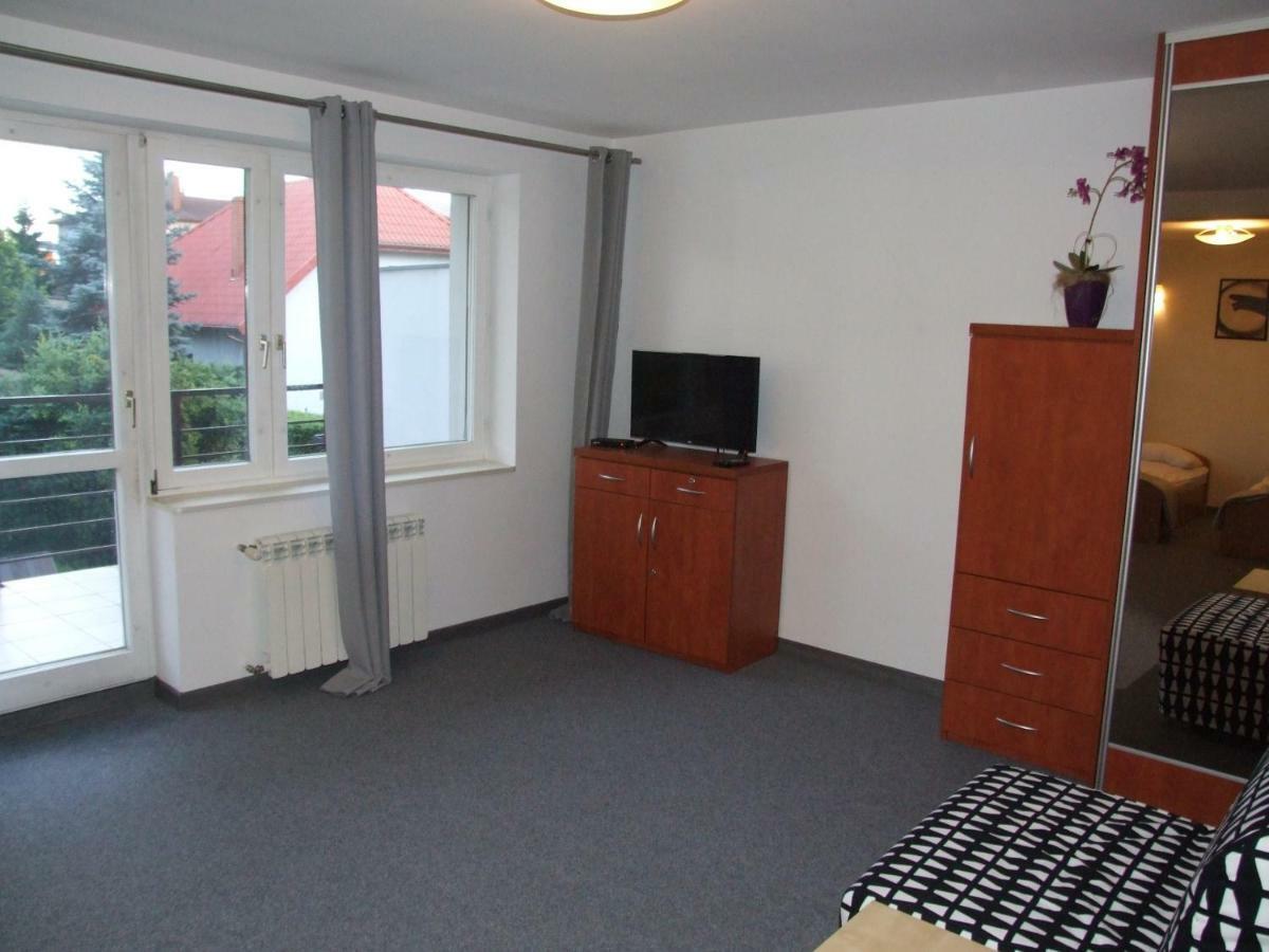 ApartHotel Arkadia Plock Bagian luar foto