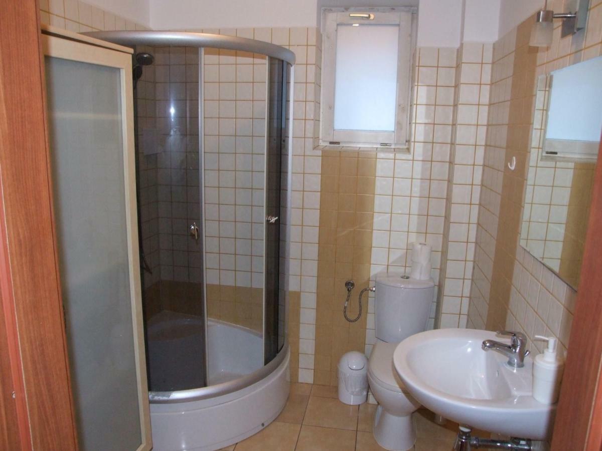 ApartHotel Arkadia Plock Bagian luar foto