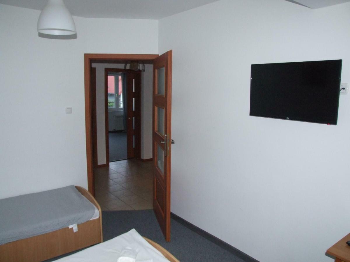ApartHotel Arkadia Plock Bagian luar foto