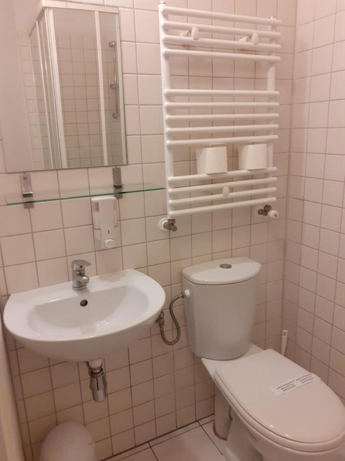 ApartHotel Arkadia Plock Bagian luar foto