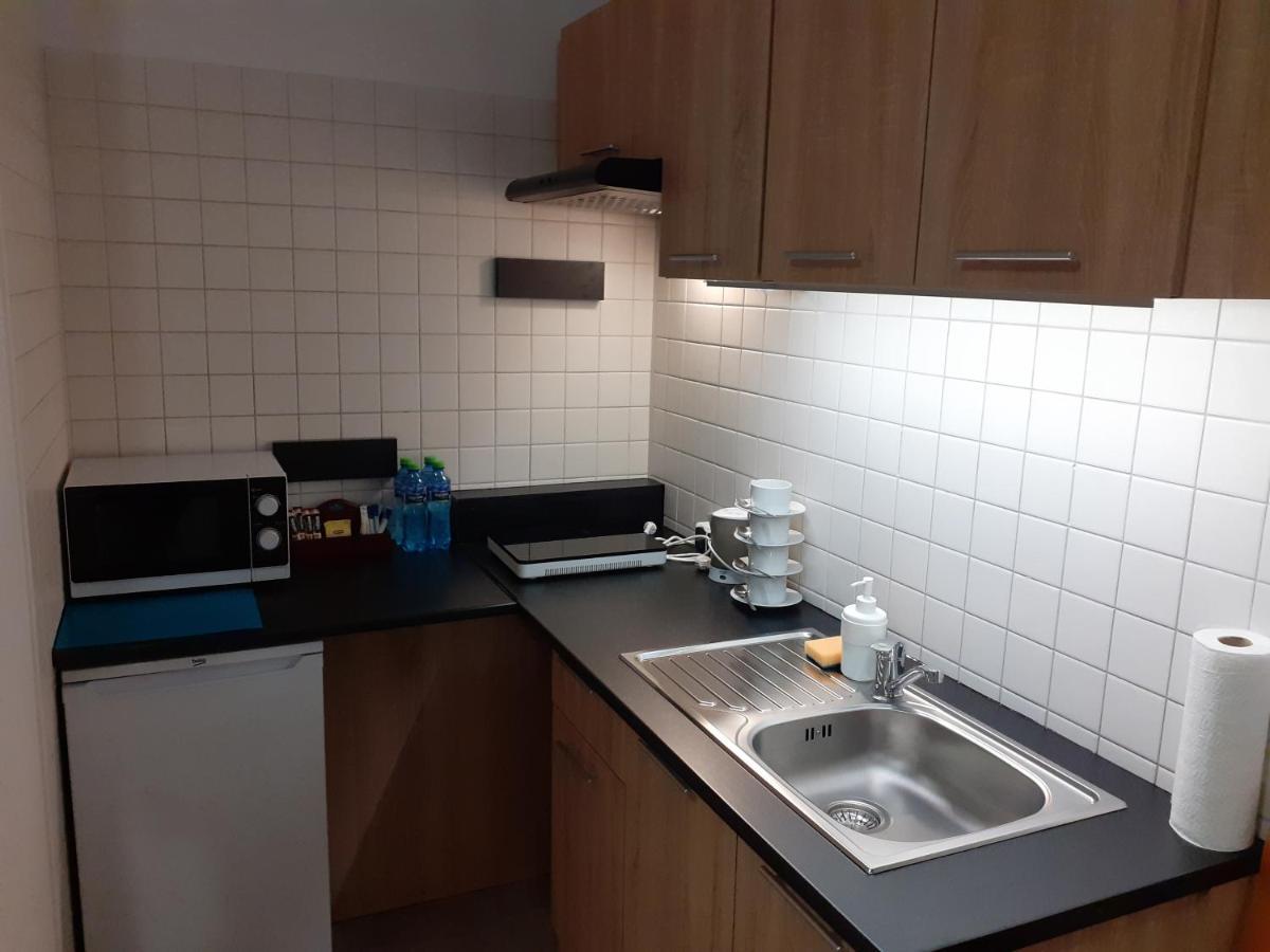 ApartHotel Arkadia Plock Bagian luar foto